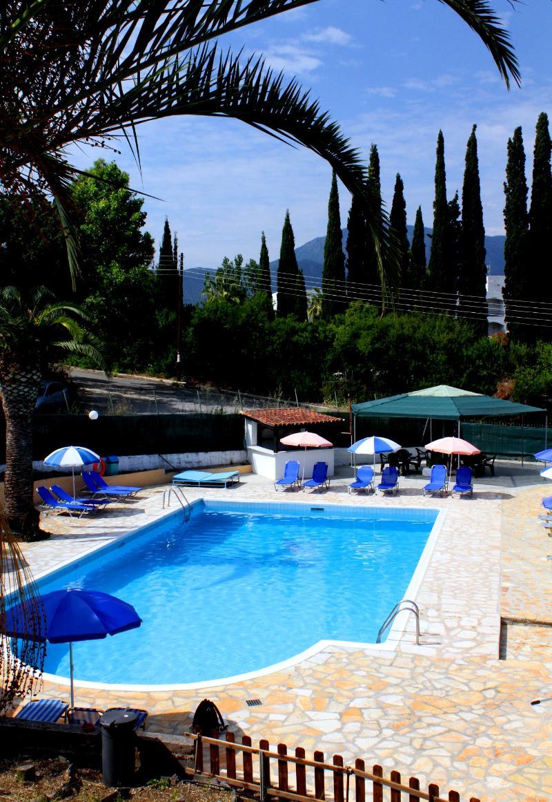 Tina Otel Limni  Dış mekan fotoğraf