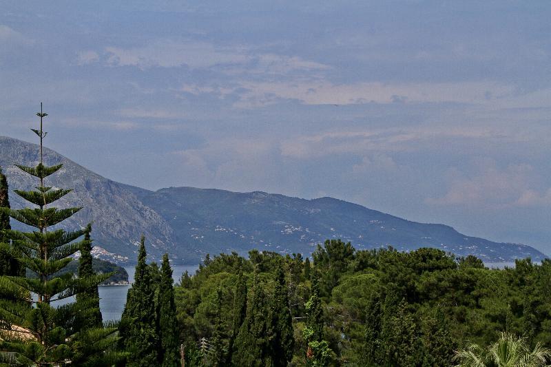 Tina Otel Limni  Dış mekan fotoğraf